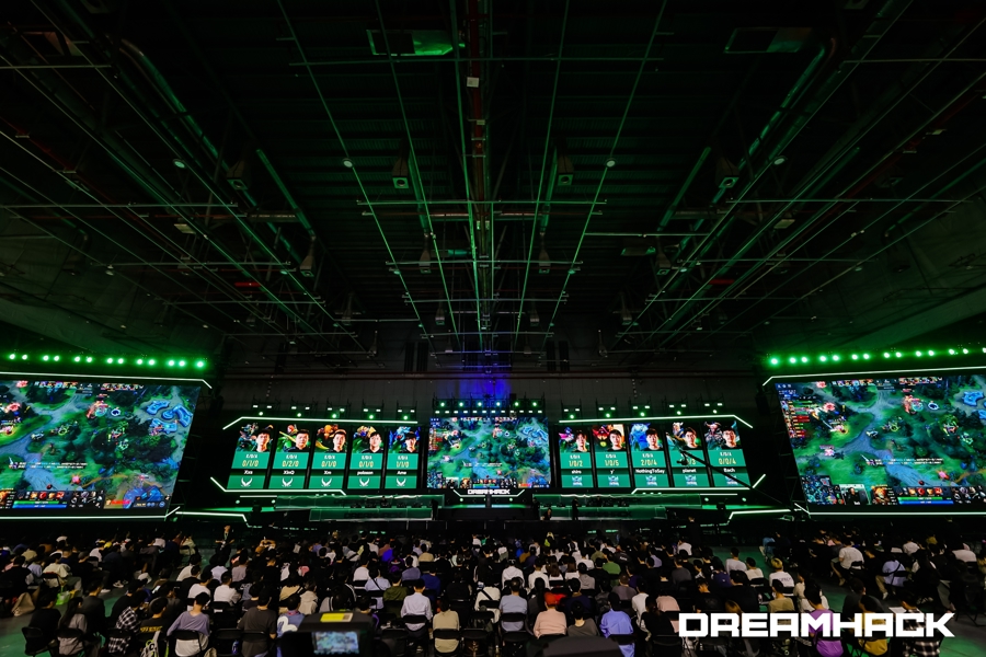 了一场看似 了一场看似