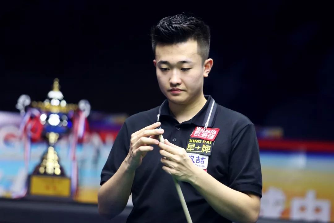 小林忙得更 小林忙得更